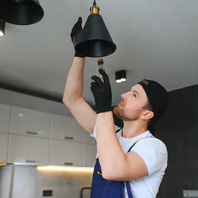 Hausmeisterservice für Wohnanlagen und Gewerbeobjekte